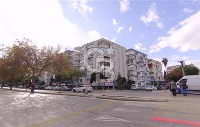 İzmir Karşıyaka Girne Bulvarı Muhteşem Konumlu Satılık Dükkan