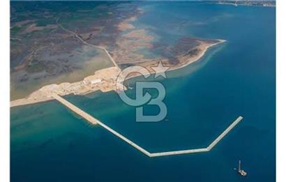 Çandarlı Kuzey Ege Liman Bölgesinde Satılık Arazi